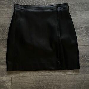 Hollister Black High-Rise Skirt